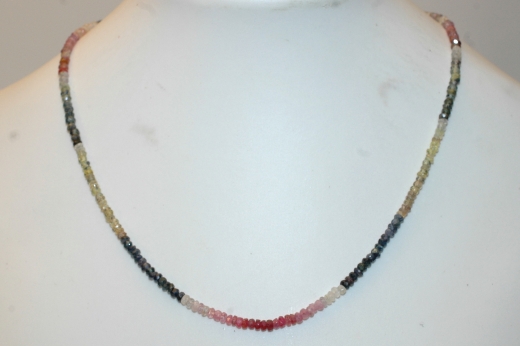 facettierte Turmalin AA Halskette mit 925er Silber