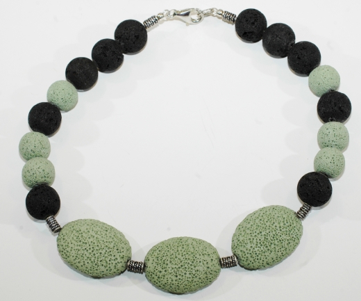 Wunderschne Lava Halskette mit 925er Silber