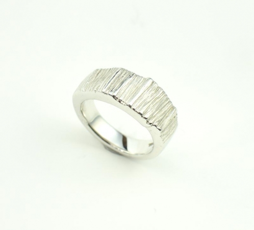 Wunderschne Ring in 925 Silber