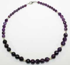 Wunderschne Amethyst Dunkel- facettiert-Halskette  A Qualitt