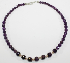 Wunderschne Amethyst Dunkel- facettiert-Halskette A Qualitt mit 925er Silber und Swarovski Zwischenteile