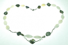 Edel Perlmutt Halskette mit Bergkristall und 925 Silber