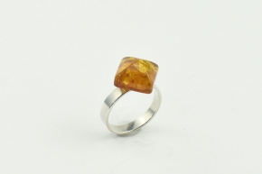 Variabel Bernstein Ring in 925er Silber gefasst