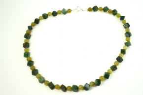 Afrika Jade Wrfel Halskette mit Opalith